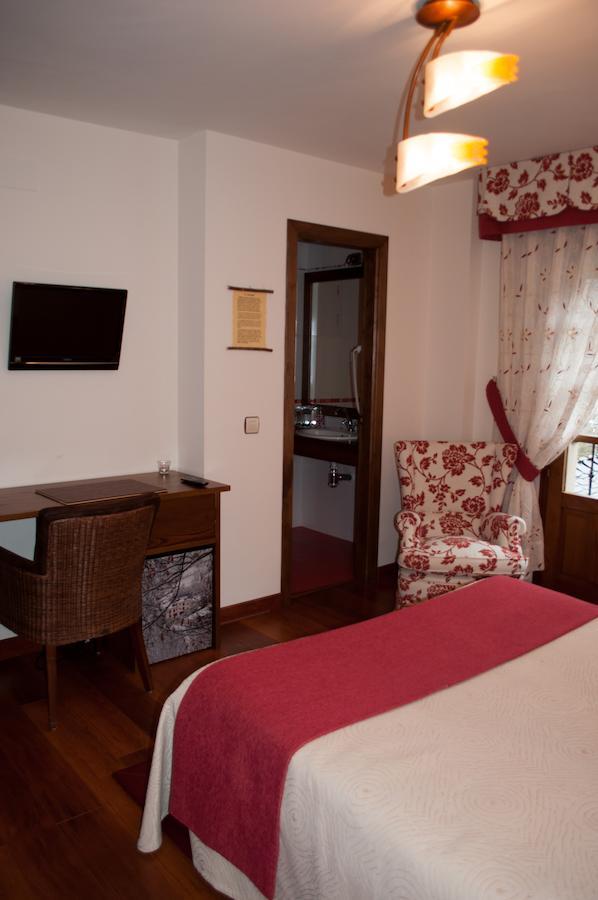 El Mirador De Fuentes Del Narcea Hotel Moncó Cameră foto